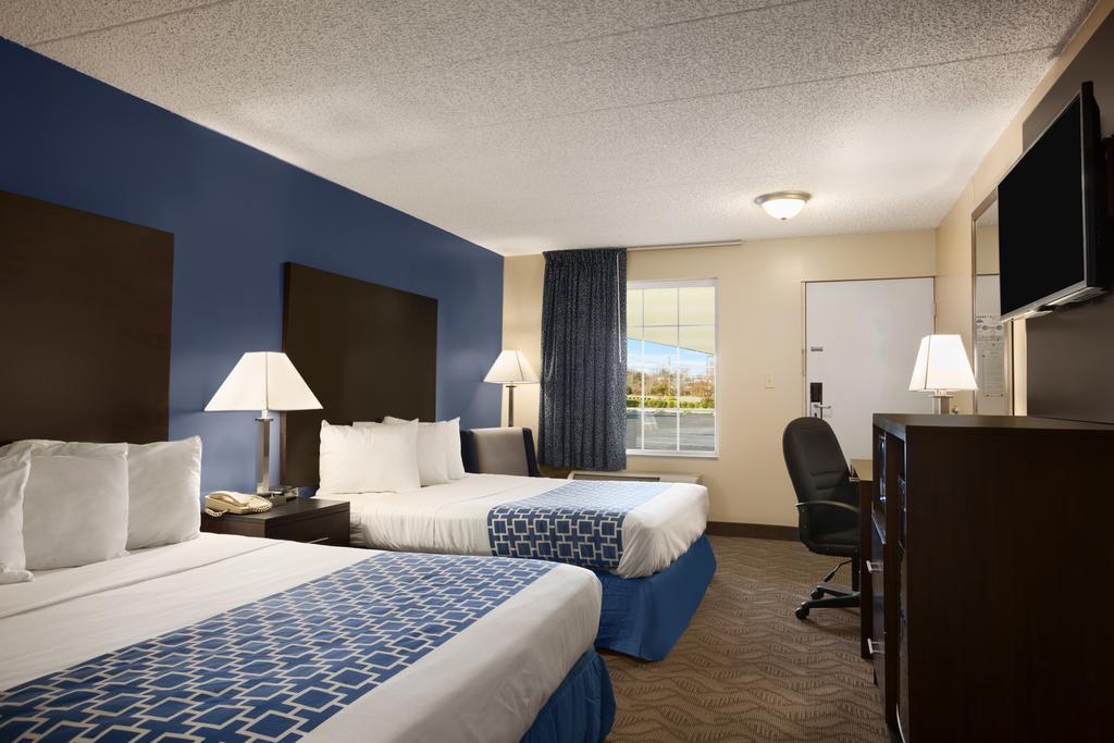 Days Inn & Suites By Wyndham Cherry Hill - Philadelphia Exterior photo